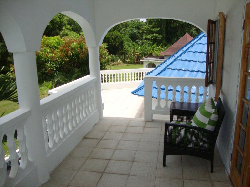 By The Sea Vacation Home And Villa بورت أنطونيو الغرفة الصورة