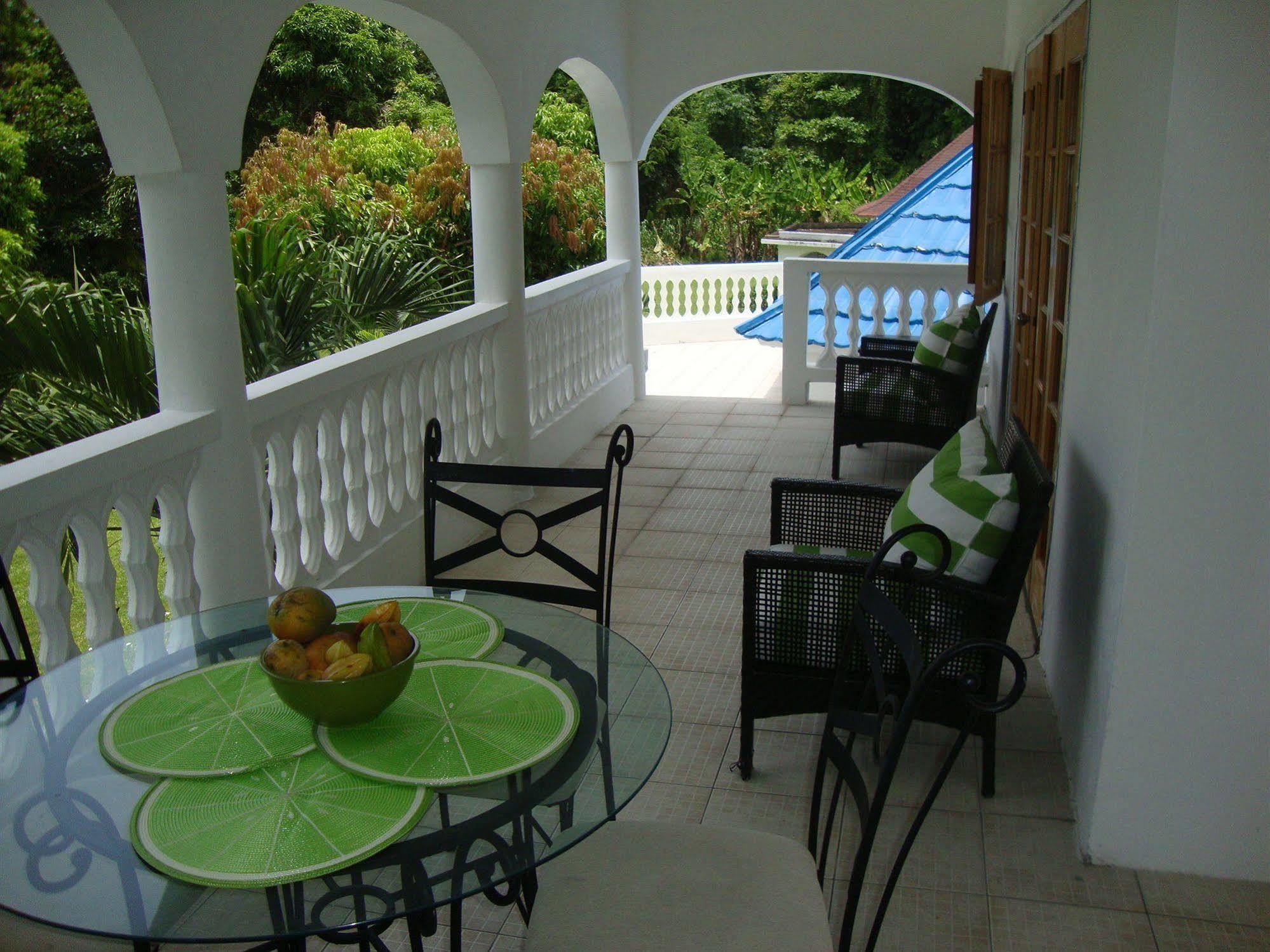 By The Sea Vacation Home And Villa بورت أنطونيو المظهر الخارجي الصورة