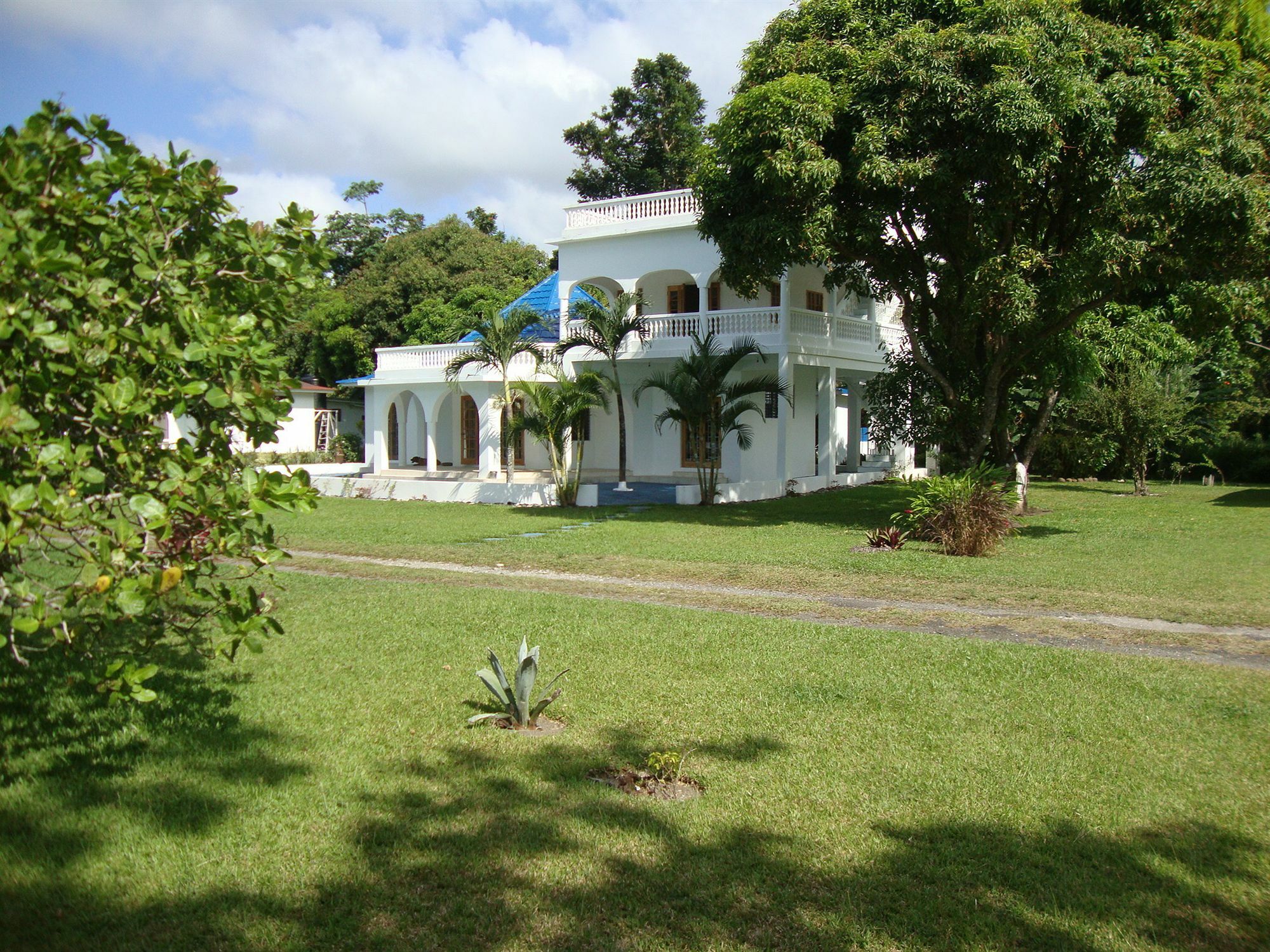 By The Sea Vacation Home And Villa بورت أنطونيو المظهر الخارجي الصورة